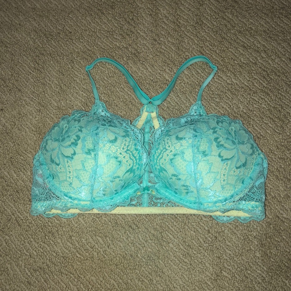VS PINK Lace Racerback Bra with Front Clasp